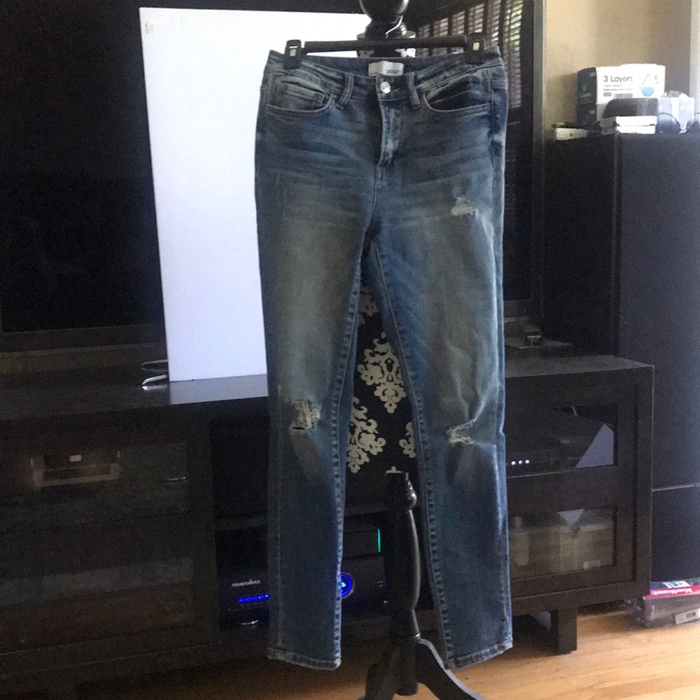 Vervet Ollie Distressed Denim